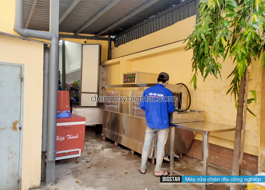 Máy rửa chén công nghiệp giá bao nhiêu tư vấn chi tiết 29 image 15